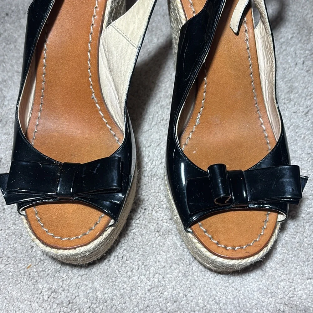 kate spade black patent leather bow platform wedge espadrille open toe heel 9